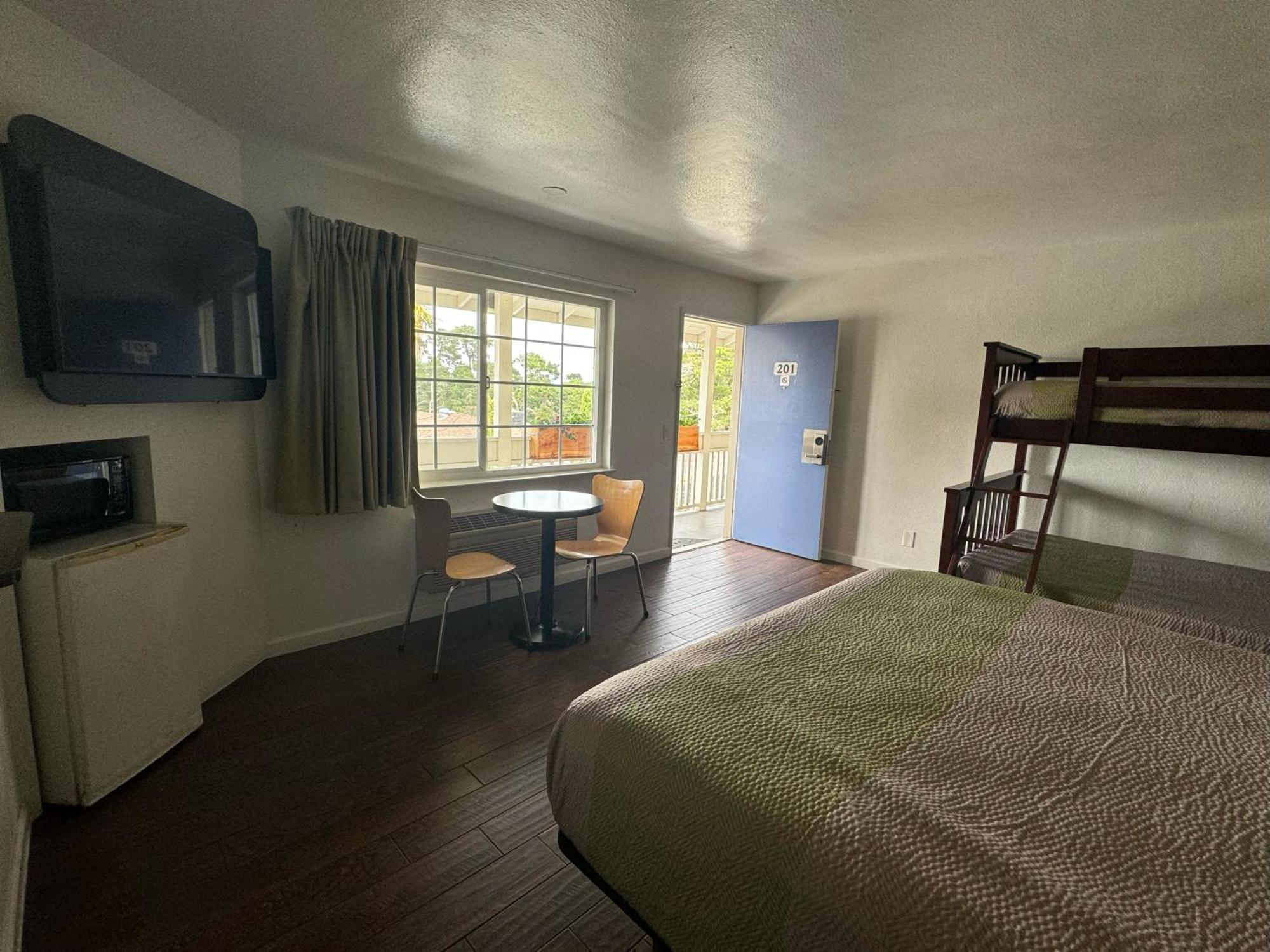 Fisherman'S Cove Inn Monterey Esterno foto