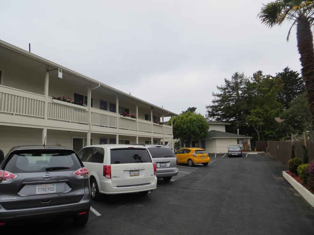 Fisherman'S Cove Inn Monterey Esterno foto